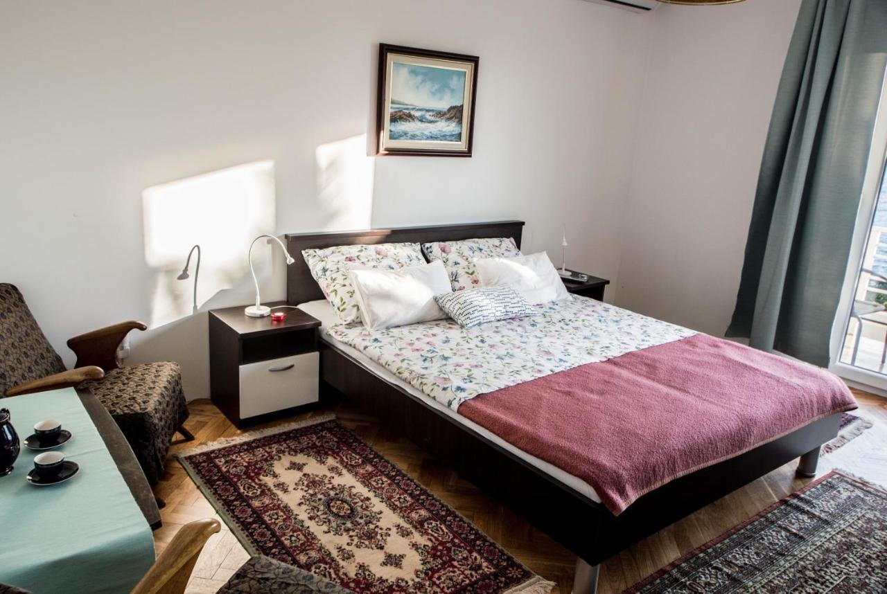 Lilianka Hotel Selce Bagian luar foto